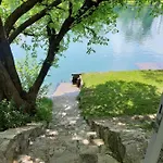 Nyaraló Lahor Bihać