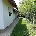 Lahor * Bihać