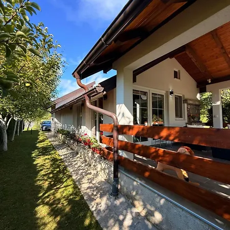 Vakantiehuis Lahor *